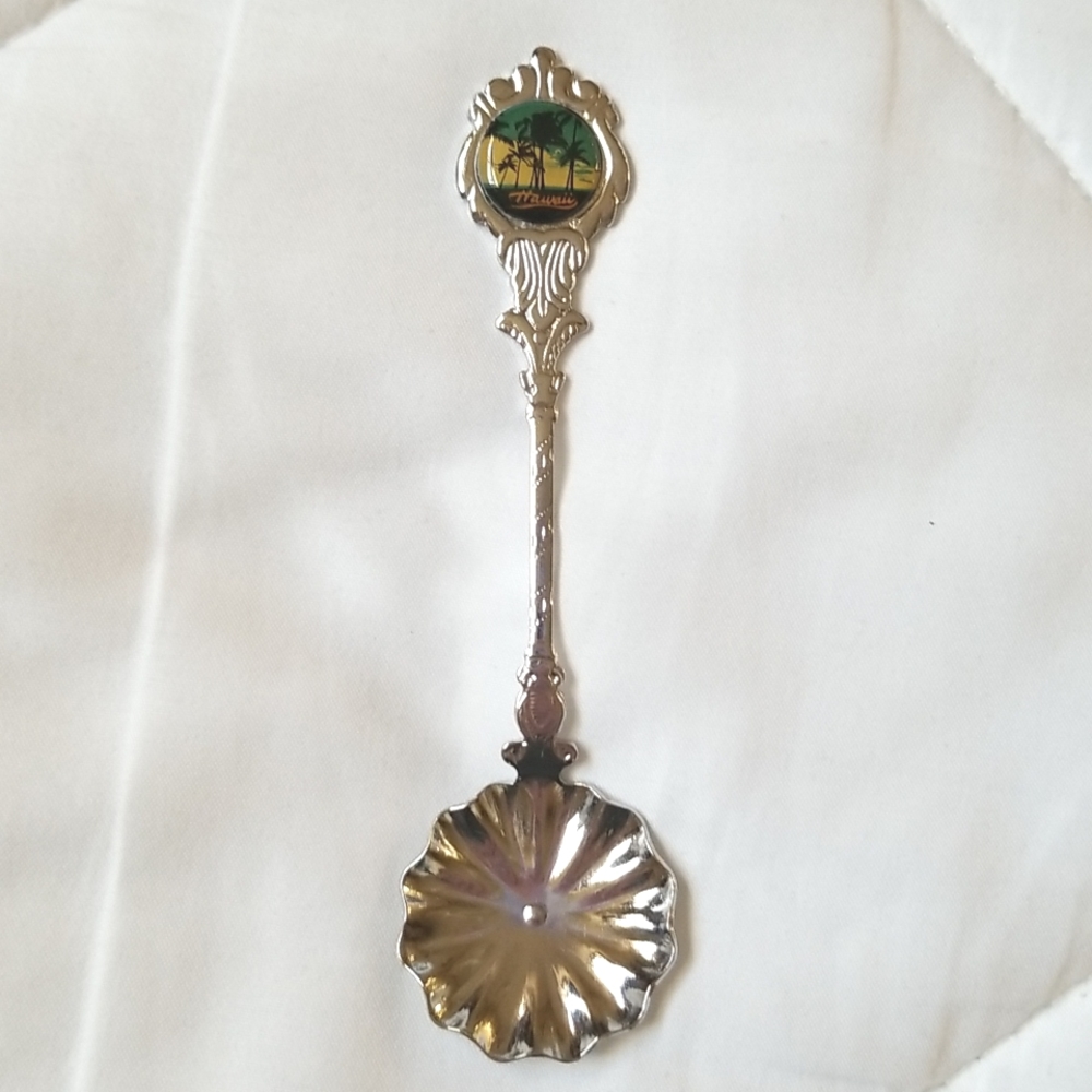 New Hawaii Collectible Silver Spoon